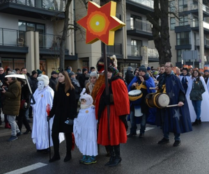 Orszaki Trzech Króli w piątek przejdą ulicami Starego Miasta w Gdańsku i Centrum Gdyni