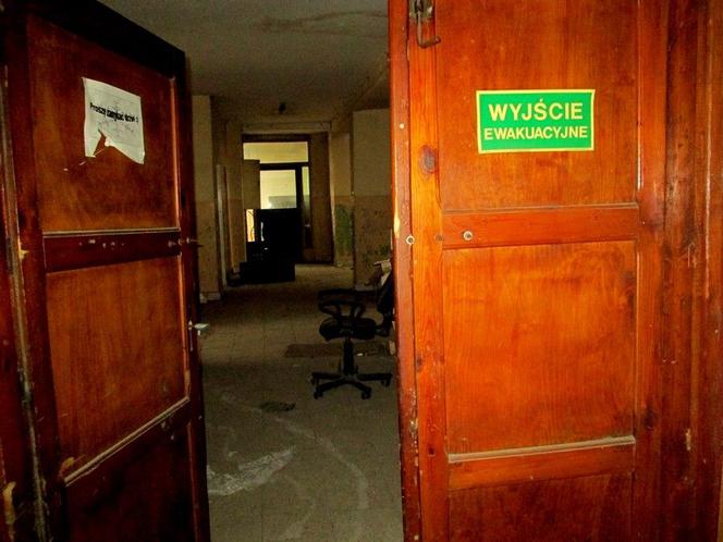 Opuszczony biurowiec PKP w Dąbrowie Górniczej
