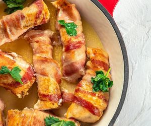 Nie masz pomysłu co dziś na obiad? Zaskocz rodzinę tymi przepysznymi roladkami z kurczaka