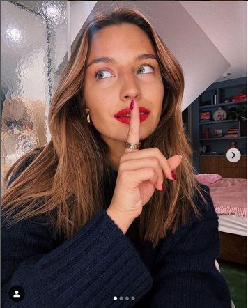 Julia Wieniawa - nowe usta?