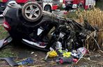 Śmiertelny wypadek pod Kutnem. Kierujący BMW dachował na prostym odcinku drogi [ZDJĘCIA]