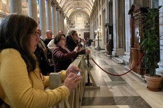 Rekordowy wzrost wiernych. Tylu nawróceń jeszcze nie było! Niewiarygodne