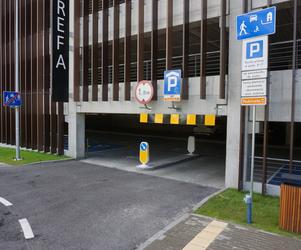 Wielopoziomowy parking na ul. Grunwaldzkiej już działa. Pomieści aż 570 aut [ZDJĘCIA]