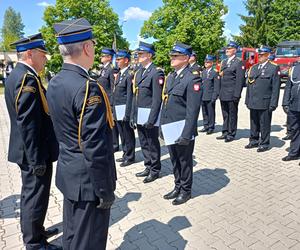 Akty nadania wyższych stopni służbowych odebrało w tym roku 21 strażaków z Komendy Miejskiej PSP w Siedlcach