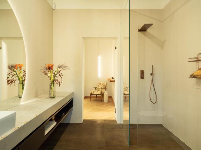 Minimalistyczna łazienka dla gości