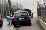  Śmiertelny wypadek na wiadukcie w Grodzisku Mazowieckim. Kierowca zasłabł za kierownicą