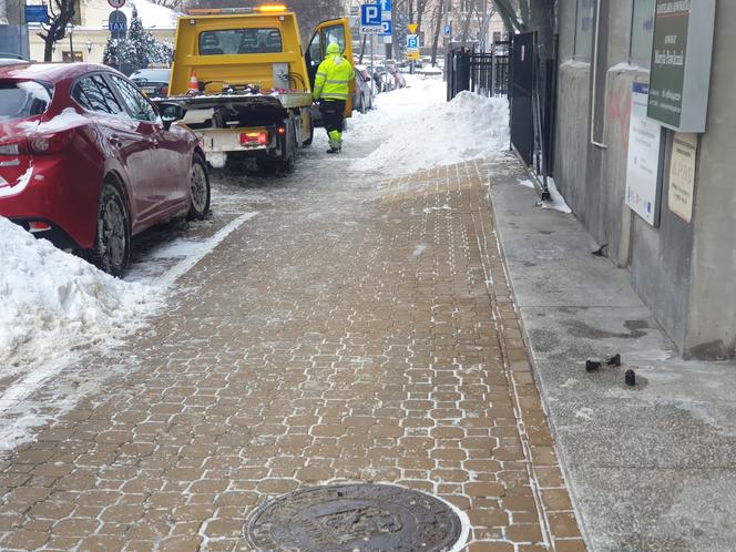 Na lubelskich chodnikach zalega śnieg