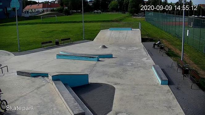  Uwaga, wielki brat czuwa  ma oko na skatepark w Braniewie