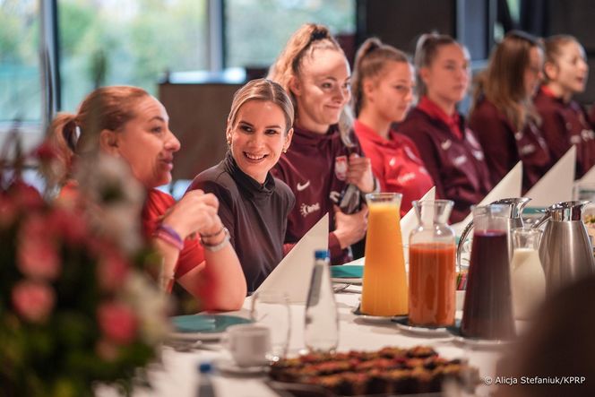 Marta Nawrocka spotkała się z reprezentacją Polski kobiet