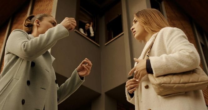 Miłość i nadzieja, odcinek 305. Yildiz, Bahar, Sila