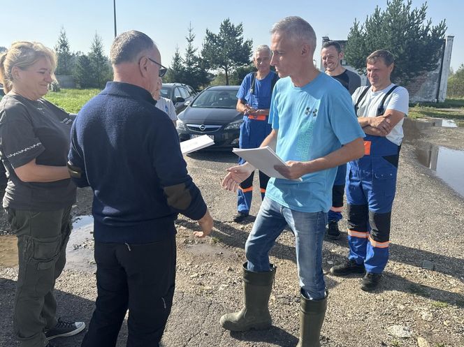 Bohaterowie nie zawsze noszą pelerynę. Uratowali ujęcia wody dla Jeleniej Góry