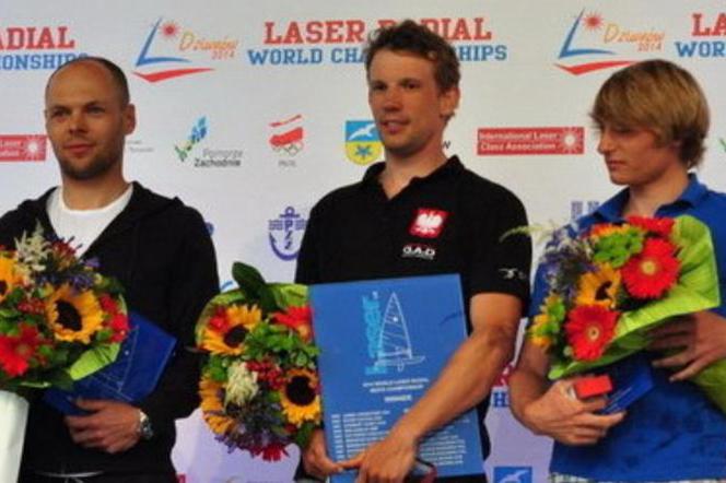 Jonasz Stelmaszyk i Marcin Rudawski na podium MŚ klasy Laser