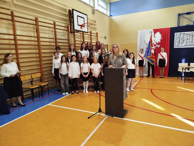 Za nami obchody Dnia Edukacji Narodowej w Siedleckiej „Jedynce”. Zobacz zdjęcia!