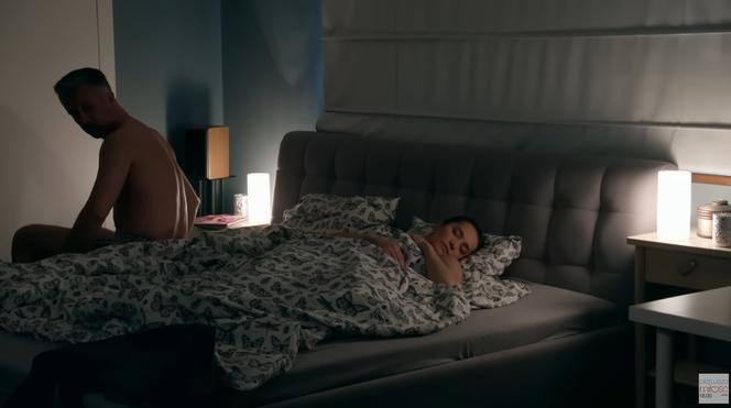 Pierwsza miłość odc. 3472. Sandra (Kamilla Baar), Artur (Łukasz Płoszajski)