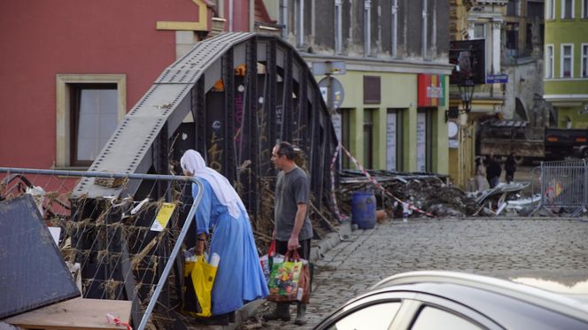 Kolejne ofiary powodzi. W powiatach kłodzkim i nyskim znaleziono dwa ciała