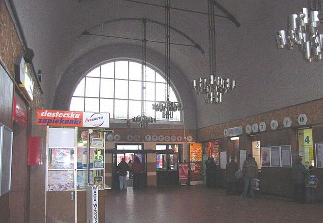 Kołobrzeski dworzec PKP po remoncie 