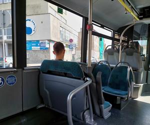 Byliśmy na przejażdżce elektrycznym autobusem po Bydgoszczy. Furorę robi jeden drobiazg 