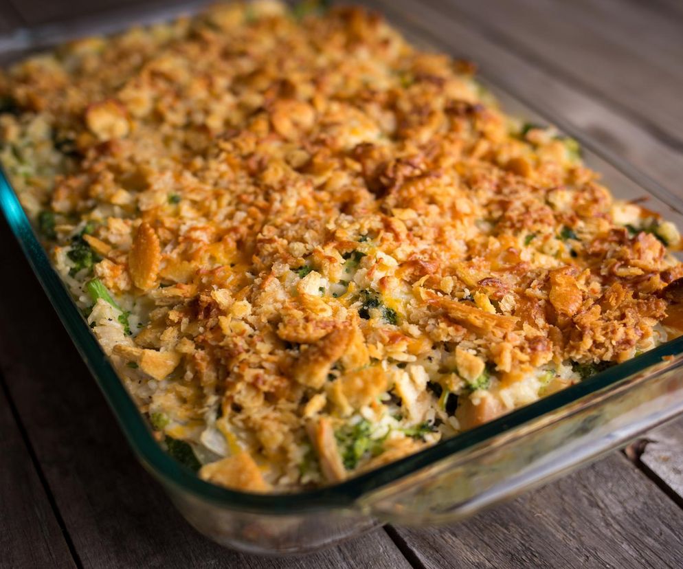 Kremowa zapiekanka z chrupiącą skorupką. Przygotujesz ją w kilka minut