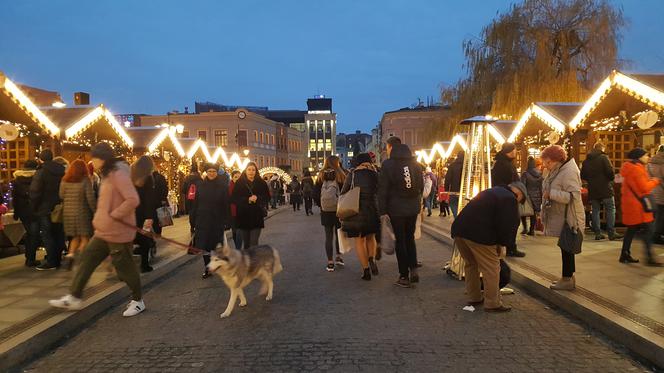 Świąteczny klimat przenoszą do sieci. Startuje wirtualny bydgoski jarmark 