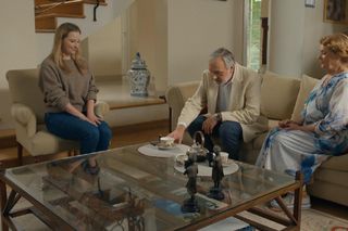 Barwy szczęścia, odcinek 3130. Sofia (Valeria Gouliaeva), Andrzej (Leon Charewicz), Józefina (Elżbieta Jarosik)