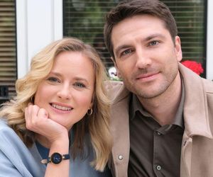 M jak miłość odc. 1881. Julia (Marta Chodorowska), Dima (Michał Pszeniczny)