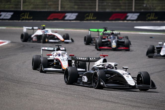 Pierwsze sukcesy Romana Bilińskiego w Formule 3!