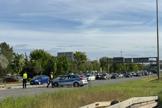 Duże utrudnienia w Warszawie. Ostatnie Pokolenie zablokowało most Siekierkowski