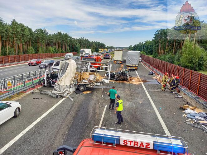 Potężny karambol na A2