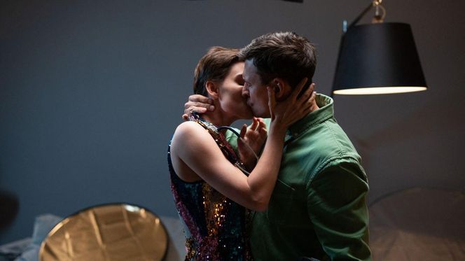 Na dobre i na złe odc. 965. Krzysztof Radwan (Mateusz Damięcki), Blanka (Pola Gonciarz)