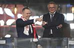 Karol Nawrocki na meczu Polska - Finlandia