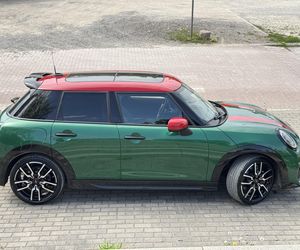 MINI Cooper S (w linii JCW)