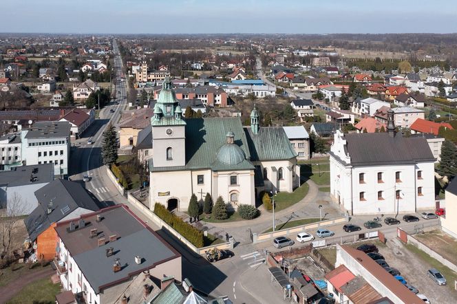 To miasto przemysłowe w sąsiedztwie Krakowa. Kiedyś słynęło z jarmarków