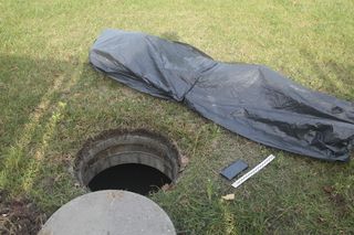 Potworna tragedia w Żaboklikach. Darek ogrodnik utopił się w szambie. Ciało odkryto po trzech dniach