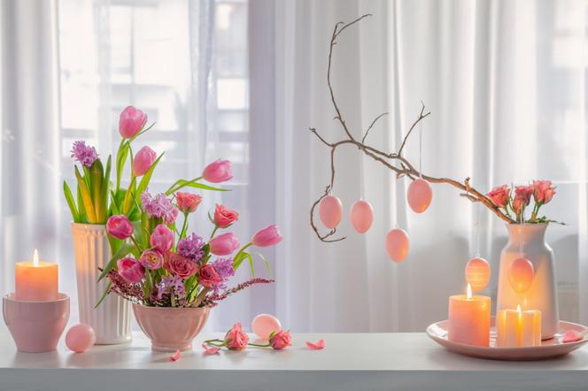 Wielkanoc w stylu romantycznym. Ozdoby wielkanocne w kolorze różowym
