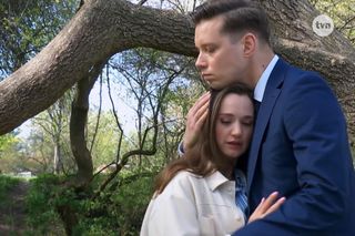Na Wspólnej, odcinek 4074: Darek pocieszy Anetę po stracie dziecka! Niebywałe, co od niego usłyszy - ZDJĘCIA