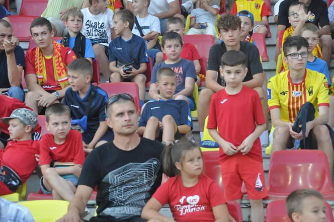 Korona Kielce - Cracovia. Zdjęcia kibiców podczas meczu. 10 sierpnia 2024