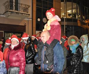 Parada Mikołajów i odpalenie choinki świątecznej w Kielcach