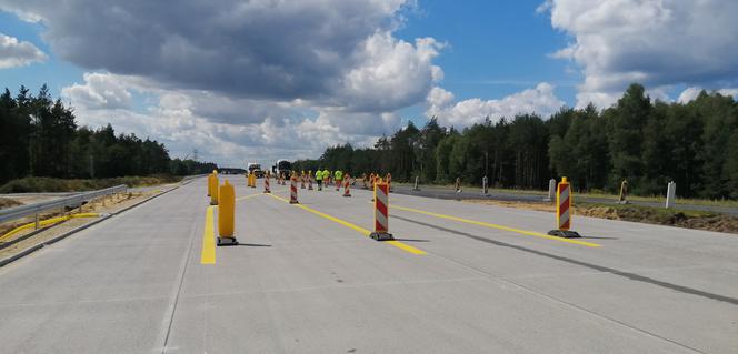 Zmiany na A1 w Łódzkiem. Pierwszy odcinek betonowej jezdni przekazany dla kierowców