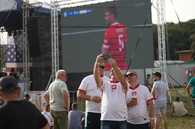 Euro 2024. Mecz Polska - Austria. Strefa Kibica na American Cars Mania w Katowicach 