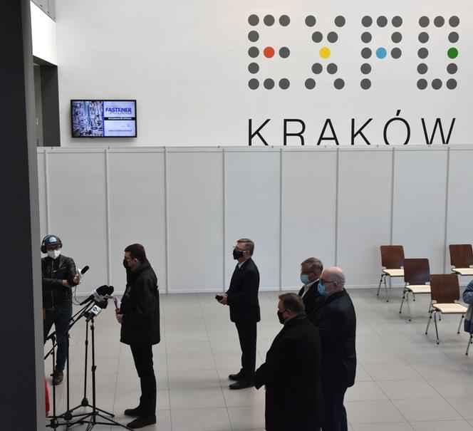 Kraków: Szpital tymczasowy w hali EXPO. Wiemy, ILE TO KOSZTUJE 