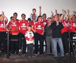 Prezentacja składu drużyny Górnika Zabrze. Tak było w Multikinie w Zabrzu w 2006 roku