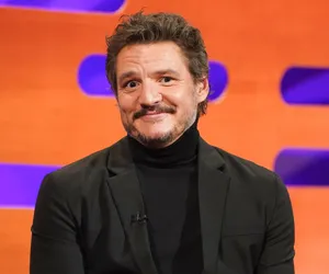 Pedro Pascal zacznie straszyć? Zagra u twórcy Barbarzyńców w nowym horrorze!