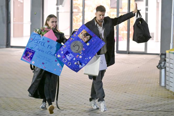 Kulisy "Tańca z Gwiazdami". Zmęczona Bursztynowicz, zakochani Kaczorowska i Rogacewicz. Szok, co zrobił Sikora
