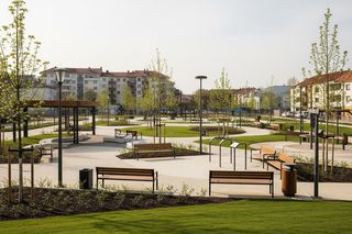 Park Łokietka gotowy. Czy miliony złotych to zbyt dużo?