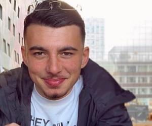 Nasz człowiek w półfinałach mundialu. Emocjonalna opowieść reprezentanta Maroka o dzieciństwie z łatką potomka emigrantów