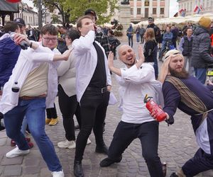 Rzeszowskie Juwenalia rozpoczęte. Barwny korowód przeszedł przez miasto 