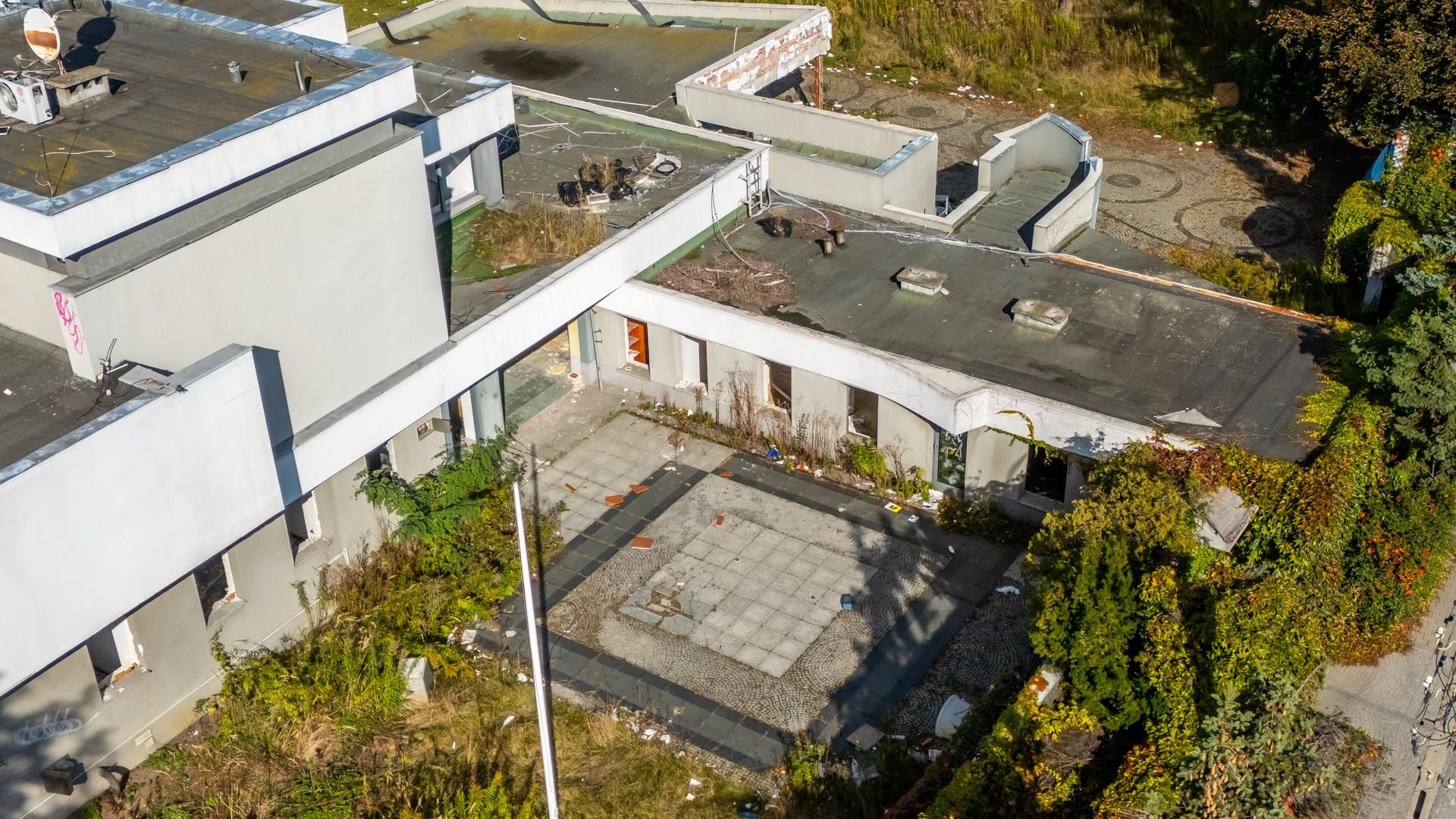 Opuszczona willa przy Ryżowej 72 w Warszawie