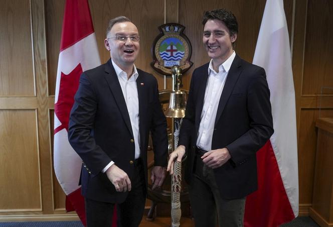 Prezydent RP Andrzej Duda i premier Kanady Justin Trudeau. Spotkanie z Premierem Kanady w bazie marynarki wojennej Canadian Forces Base Esquimalt