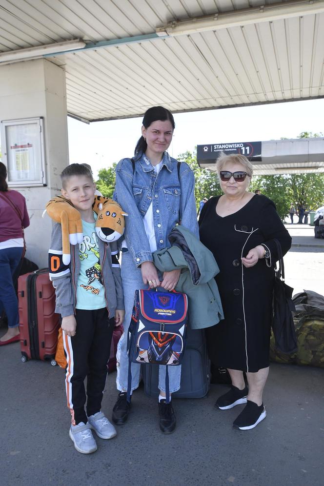 Uchodźcy wracają do domów. Każdego dnia do Ukrainy wyjeżdża ponad 50 wypełnionych autobusów