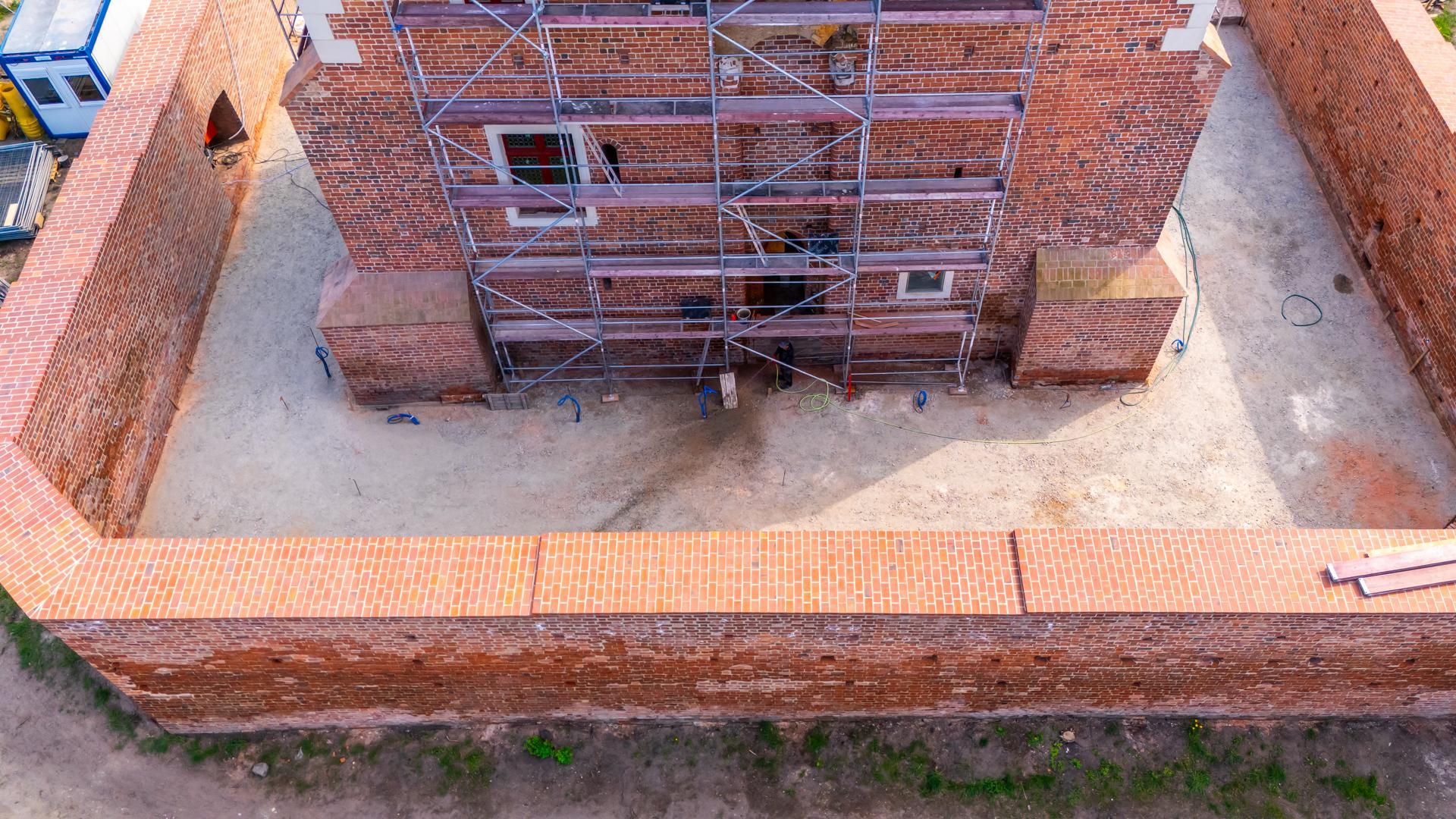 Rewitalizacja zamku w Gołańczy (Wielkopolska) 